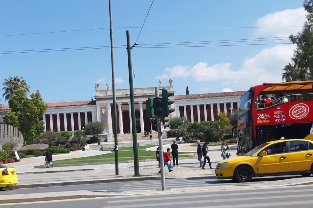 Comfortable Apt, Next To Archeological Museum! Atina Dış mekan fotoğraf